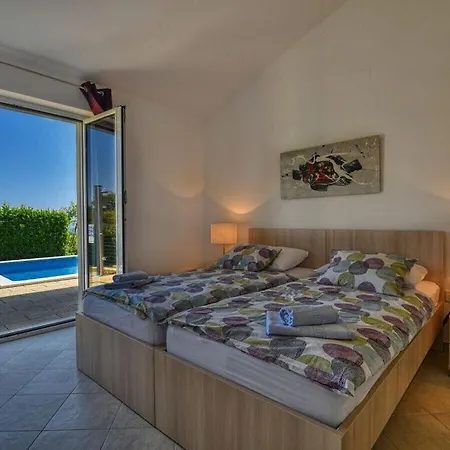 Casa Iris Comfortable Villa Sveta Marina
