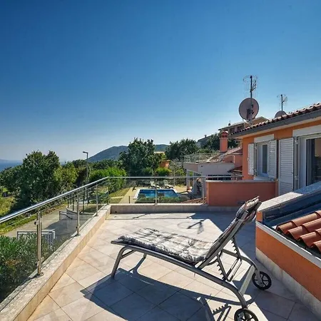 Casa Iris Comfortable Villa *